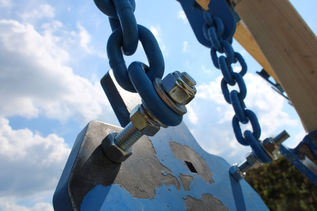 Grade 8 Strap & Chain Hardware